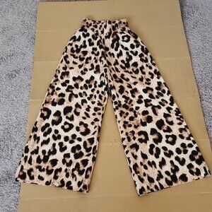 ASOS x LaQuan Smith wide leg leopard print pants Size 2